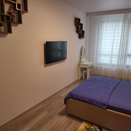 Eva Apartament Apartment Galati Bagian luar foto