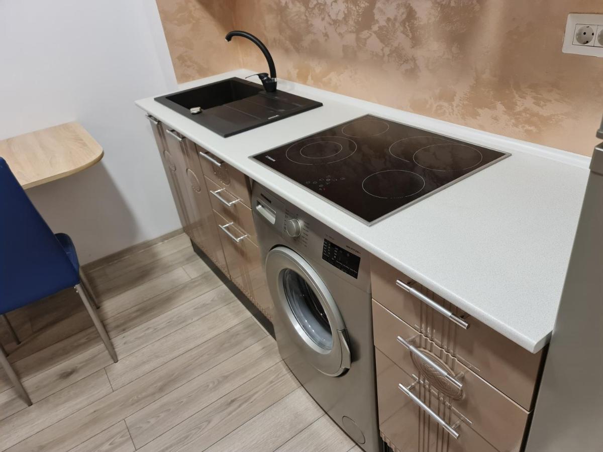 Eva Apartament Apartment Galati Bagian luar foto