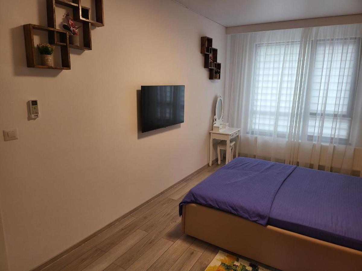 Eva Apartament Apartment Galati Bagian luar foto